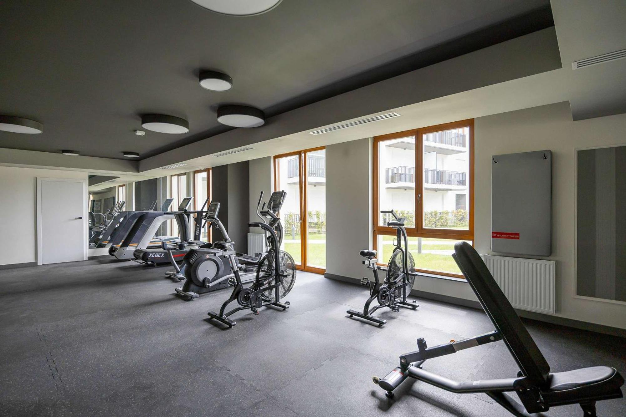 Apartment Sarmacka Wilanow With Parking, Sauna & Gym By Noclegi Renters Warszawa Zewnętrze zdjęcie